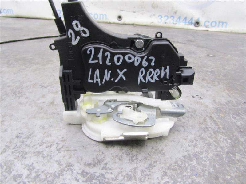 Замок двери задний правый MITSUBISHI LANCER X 10 15-17 2017 Седан 2.0 5745A304 Б/У