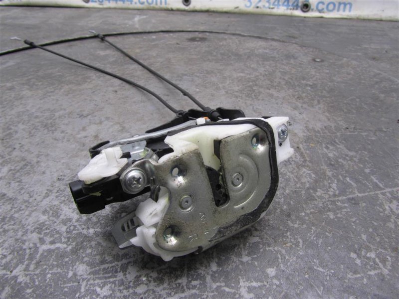 Замок двери задний правый LANCER X 10 15-17 2017 Седан 2.0