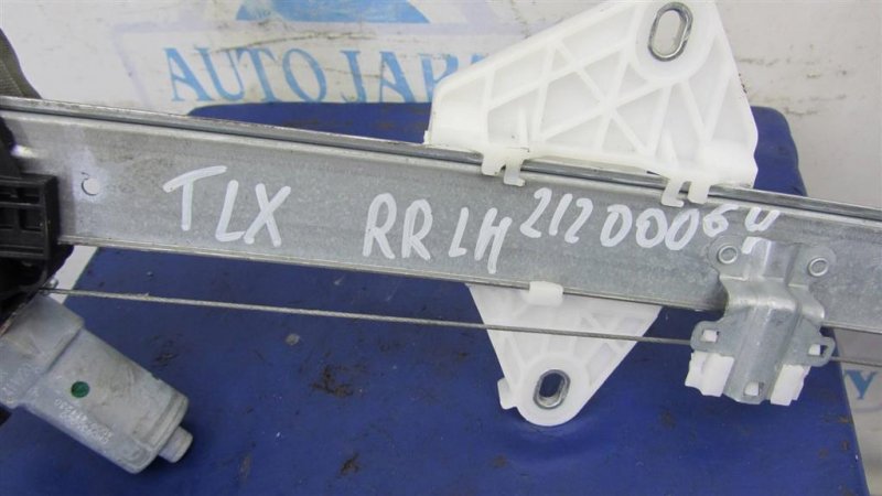 Стеклоподъемник задний левый TLX 14-17 2015 Седан 2.4