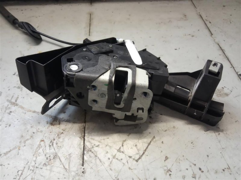 Замок двери задний левый FUSION 14- 2019 Седан C15HDTX