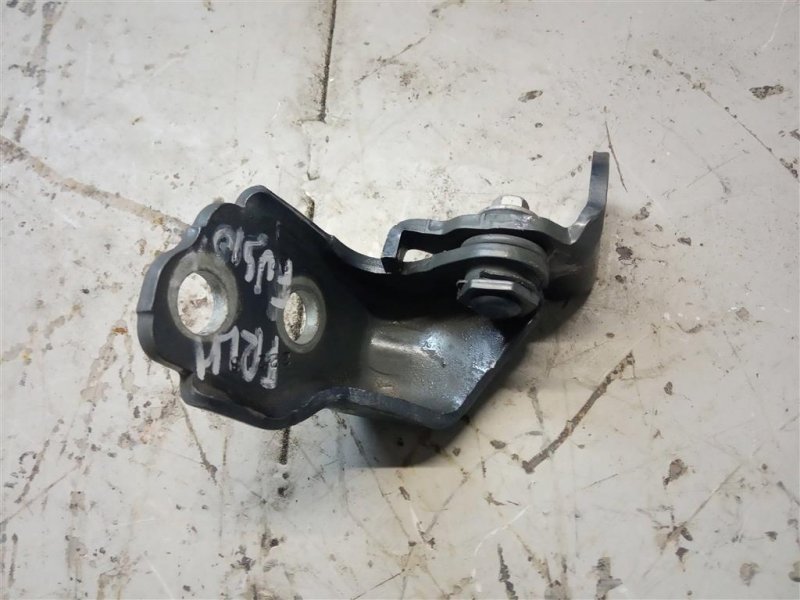 Петля двери верхняя задняя левая FORD FUSION 14- 2019 Седан C15HDTX BB5Z-782680-1A Б/У