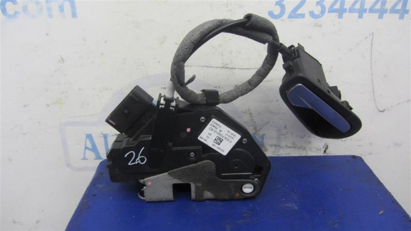 Замок двери задний правый FORD FOCUS 10-18 Седан 2.0