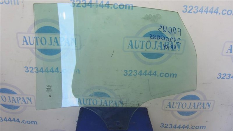 Стекло двери заднее правое FOCUS 10-18 2017 Седан 2.0