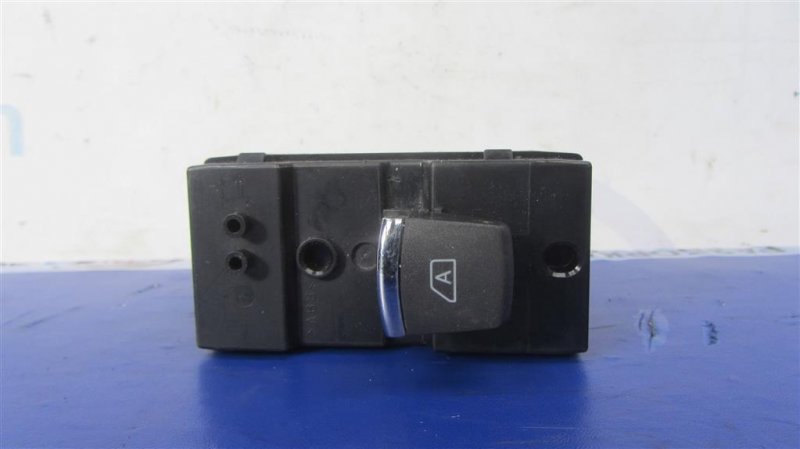 Кнопка стеклоподъемника задняя правая INFINITI QX60/JX35 12-20 2017 Внедорожник 3.5 VQ35DD 25421-3JA1A Б/У