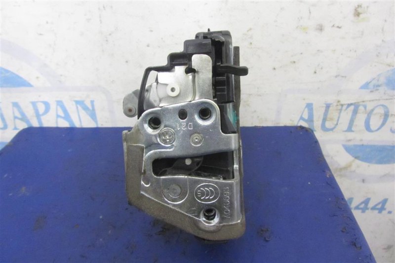 Замок двери задний правый AURIS 06-12 Замок двери задний правый AURIS 06-12