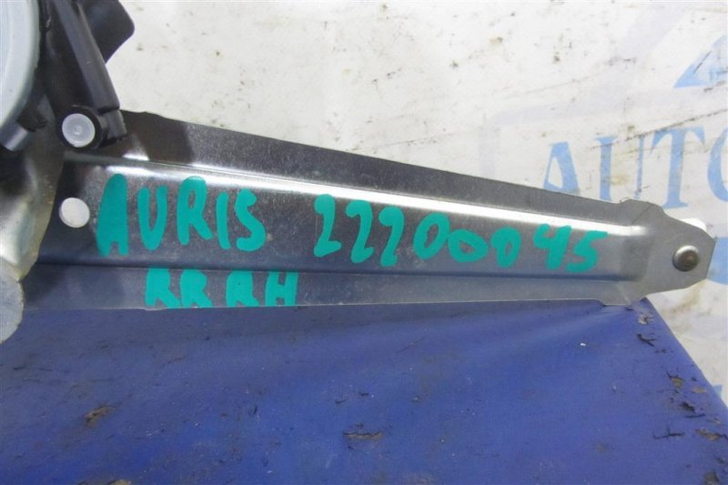 Стеклоподъемник задний правый AURIS 06-12