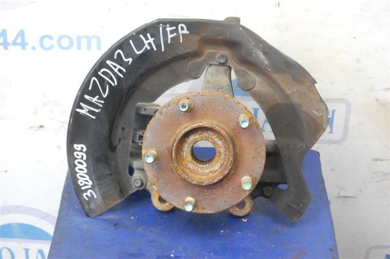 Кулак поворотный передний левый 3 BL 09-13 Кулак поворотный передний левый 3 BL 09-13