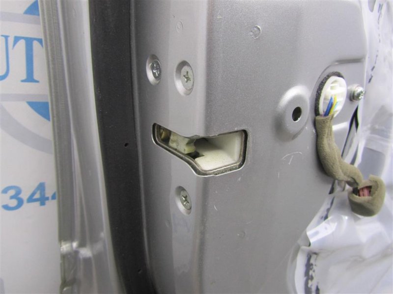 Дверь передняя левая RL 05-12 2006 Седан 3.5 Дверь передняя левая RL 05-12 2006 Седан 3.5