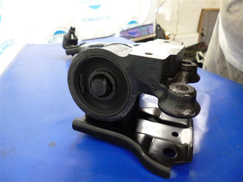 Рычаг передней подвески нижний передний левый RDX 12-19 3.5