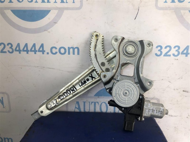 Запчасть стеклоподъемник задний правый MITSUBISHI LANCER X 10 07-15 2012 Седан 2.4 5743A066 Б/У Стеклоподъемник задний правый MITSUBISHI LANCER X 10 07-15 2012 Седан 2.4 5743A066 Б/У