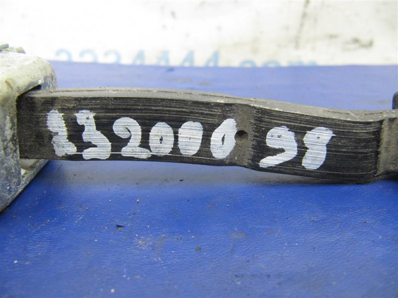 Ограничитель двери передний правый LEGACY 09-15 BM 2010 Седан 2.5 EJ253