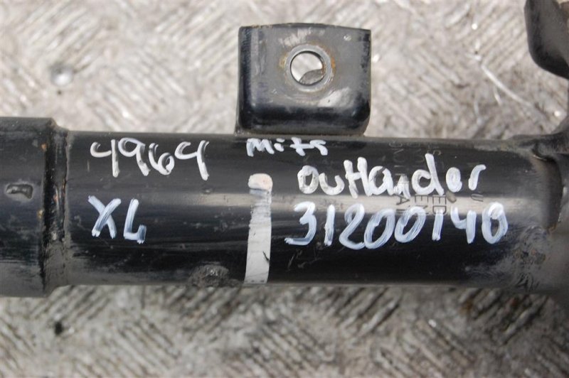Амортизатор передний правый OUTLANDER XL 05-13 2010 Внедорожник 2.4