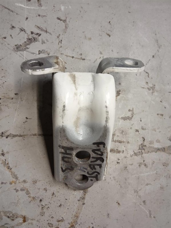 Запчасть петля двери нижняя задняя левая SUBARU FORESTER 12-19 2015 Внедорожник 2.5 60479FG031 Б/У Петля двери нижняя задняя левая SUBARU FORESTER 12-19 2015 Внедорожник 2.5 60479FG031 Б/У