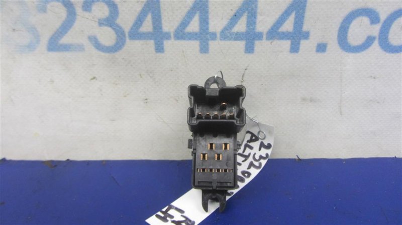 Кнопка стеклоподъемника NISSAN ALTIMA L33 12-18 L33 2.5