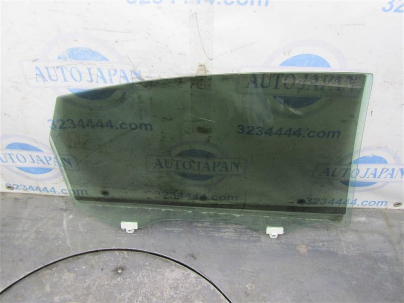 Стекло двери заднее левое ALTIMA L33 12-18 2014 L33 2.5