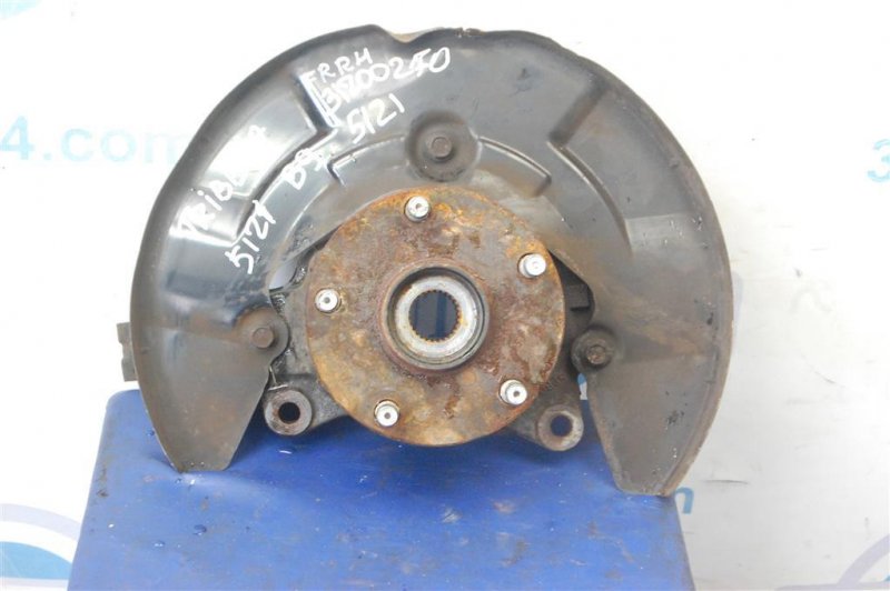 Кулак поворотный передний правый TRIBECA B9 05-07 2006 Внедорожник 3.0