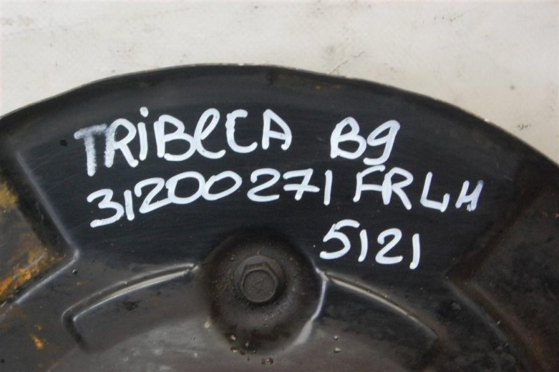 Кулак поворотный передний правый TRIBECA B9 05-07 2006 Внедорожник 3.0