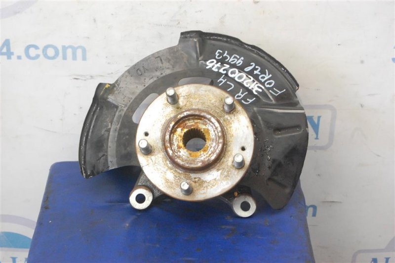 Кулак поворотный передний левый KIA FORTE YD 12- 2016 Седан 1.8 51715-A7000 Б/У