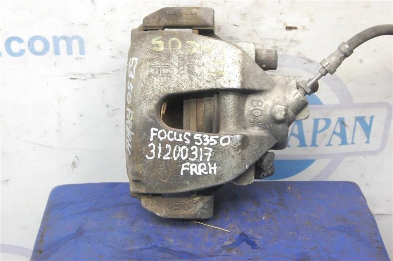 Суппорт тормозной передний правый FORD FOCUS 10-18 2013 Седан 2.0 CV6Z-2B120-A Б/У