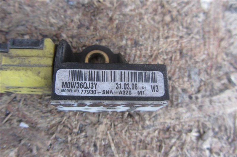 Датчик удара HONDA CIVIC 4D 06-11 FD