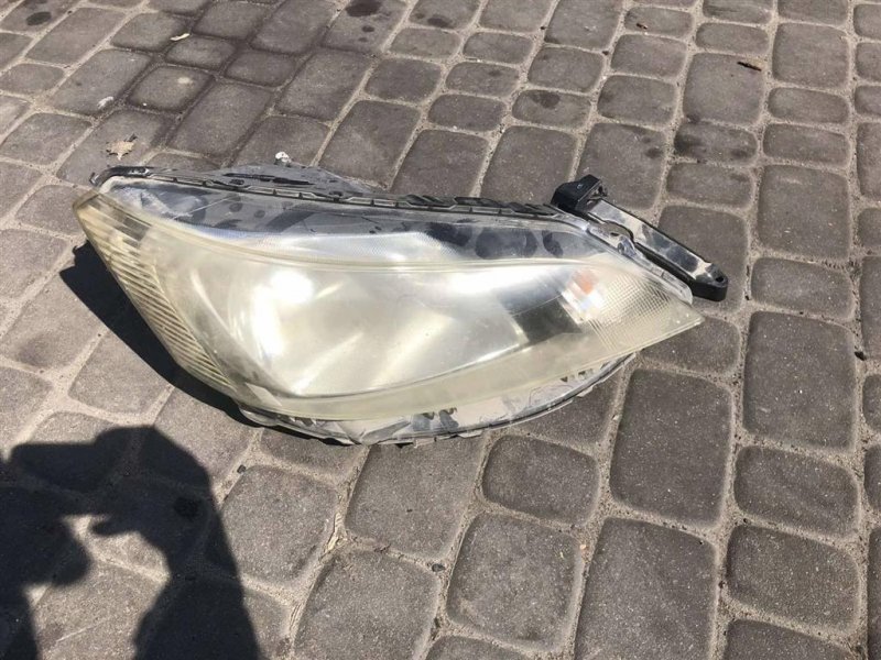 Фара передняя правая NISSAN NV200 EU 09- 26010-BJ10A Б/У