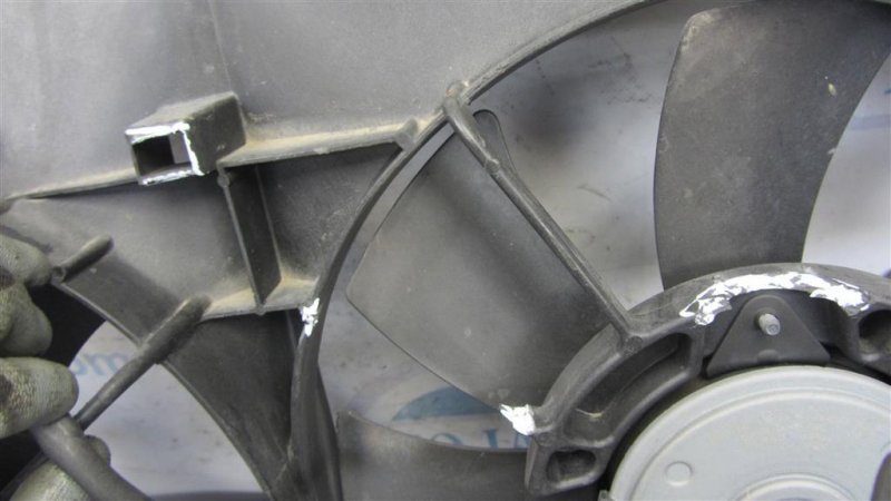 Диффузор вентилятора основного радиатора AVENSIS 03-08 Диффузор вентилятора основного радиатора AVENSIS 03-08