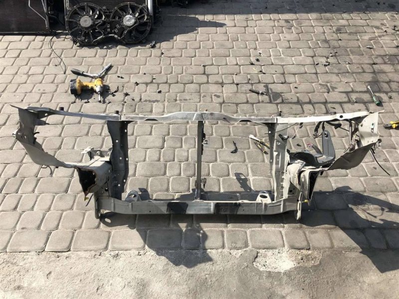 Панель передняя AVENSIS 03-08 Панель передняя AVENSIS 03-08