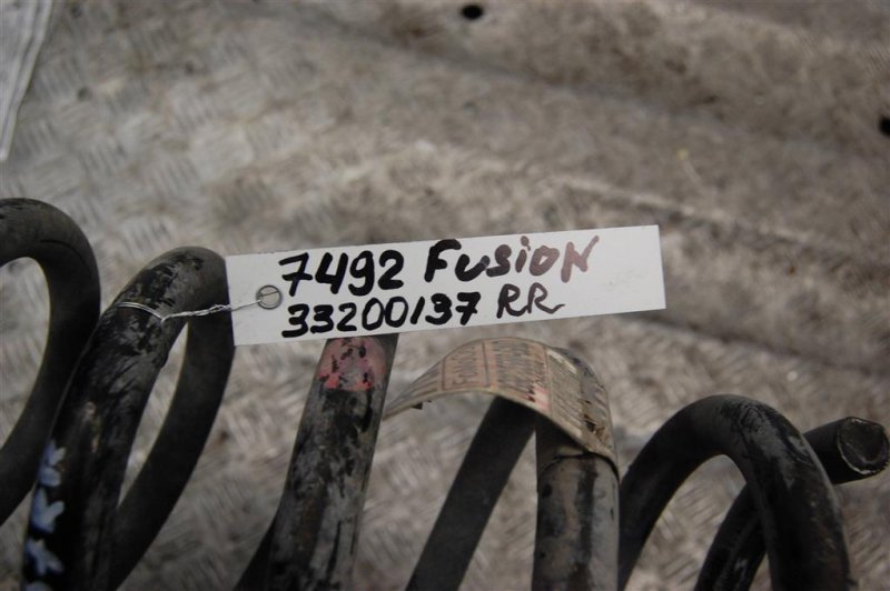 Пружина задней подвески FUSION 14- 2014 Седан 2.5