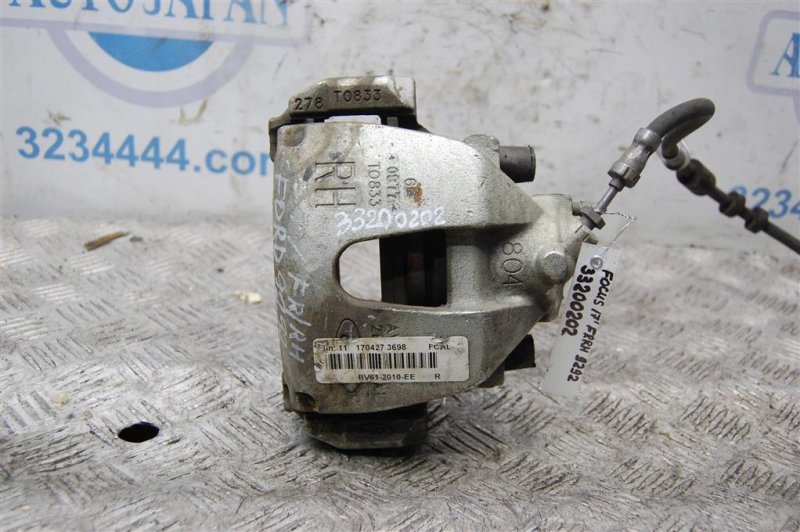 Суппорт тормозной передний правый FORD FOCUS 10-18 2017 Седан 2.0 CV6Z-2B120-A Б/У