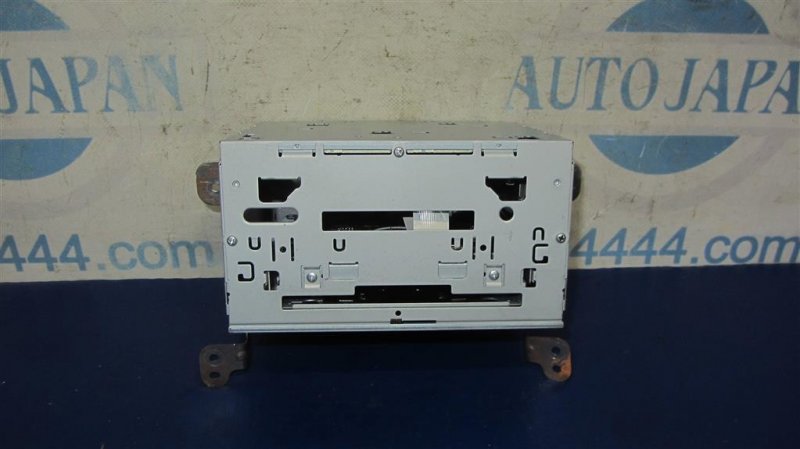 Магнитола MITSUBISHI OUTLANDER XL 05-13 2007 Внедорожник 3.0 MN141319 Б/У