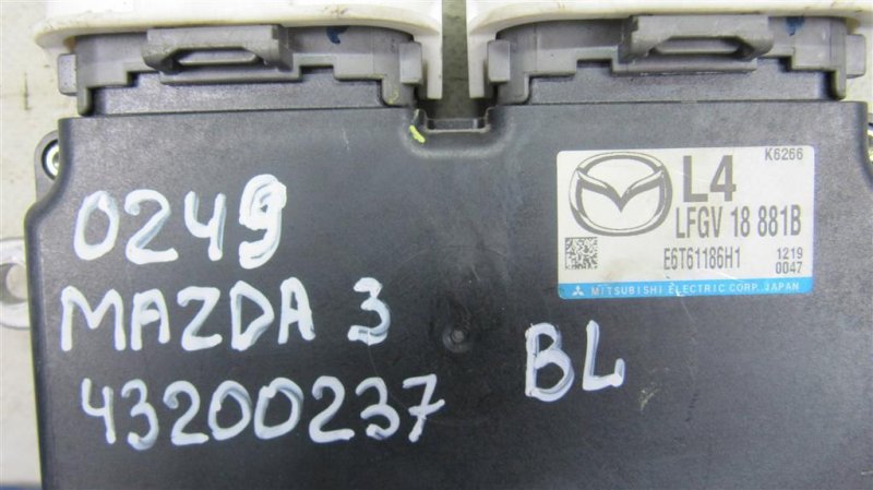 Блок управления двигателем 3 BL 09-13 2011 Седан 2.0