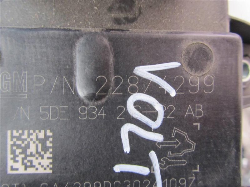 Блок управления топливным насосом CHEVROLET VOLT 10-15 1.4 LUU Блок управления топливным насосом CHEVROLET VOLT 10-15 1.4 LUU