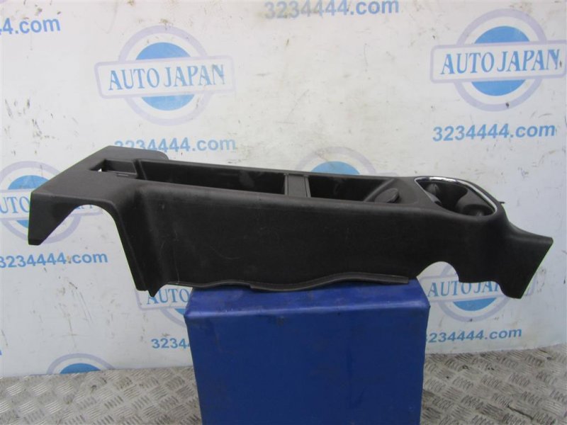 Консоль центральная задний VOLT 10-15 2013 1.4 LUU Консоль центральная задний VOLT 10-15 2013 1.4 LUU