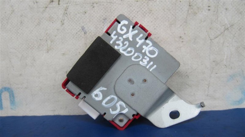 Блок управления центральным замком LEXUS GX470 02-09 Внедорожник 4.7