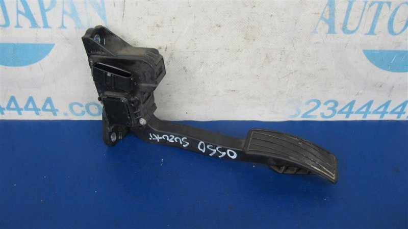 Педаль газа SUZUKI KIZASHI 09-14 2010 Седан 2.4 49400-57L50 Б/У