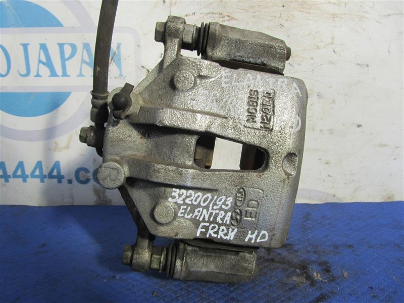 Суппорт тормозной передний правый HYUNDAI ELANTRA HD 06-11 58130-2H300 Б/У