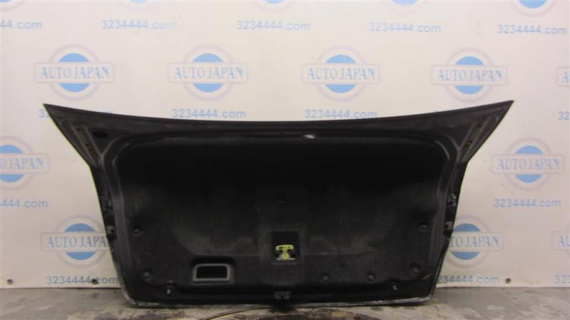 Крышка багажника LEGACY 09-15 BM