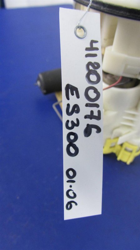 Топливный насос ES300 ES330 01-06 Топливный насос ES300 ES330 01-06