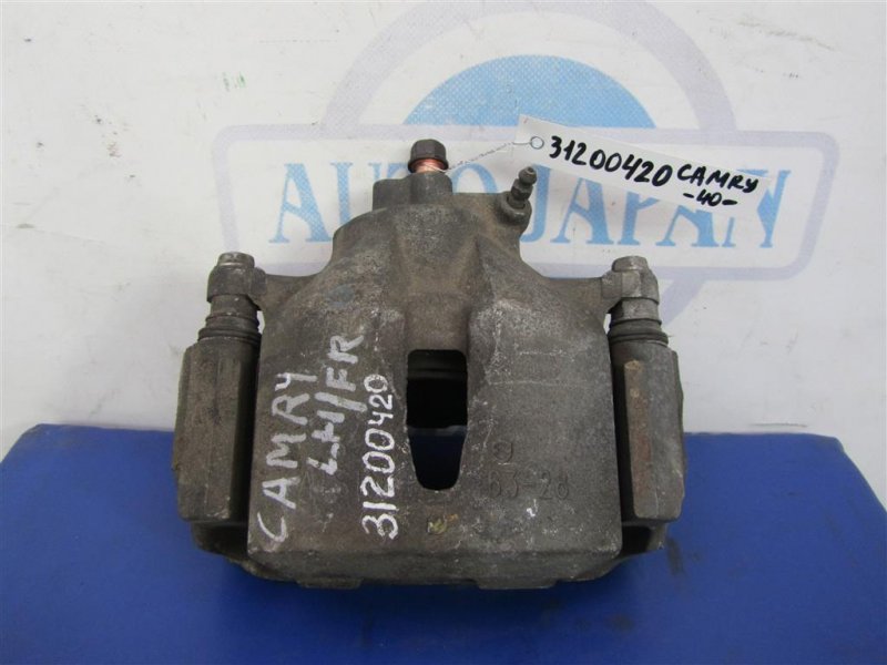 Запчасть суппорт тормозной передний левый TOYOTA CAMRY 40 06-11 47750-33340 Б/У Суппорт тормозной передний левый TOYOTA CAMRY 40 06-11 47750-33340 Б/У