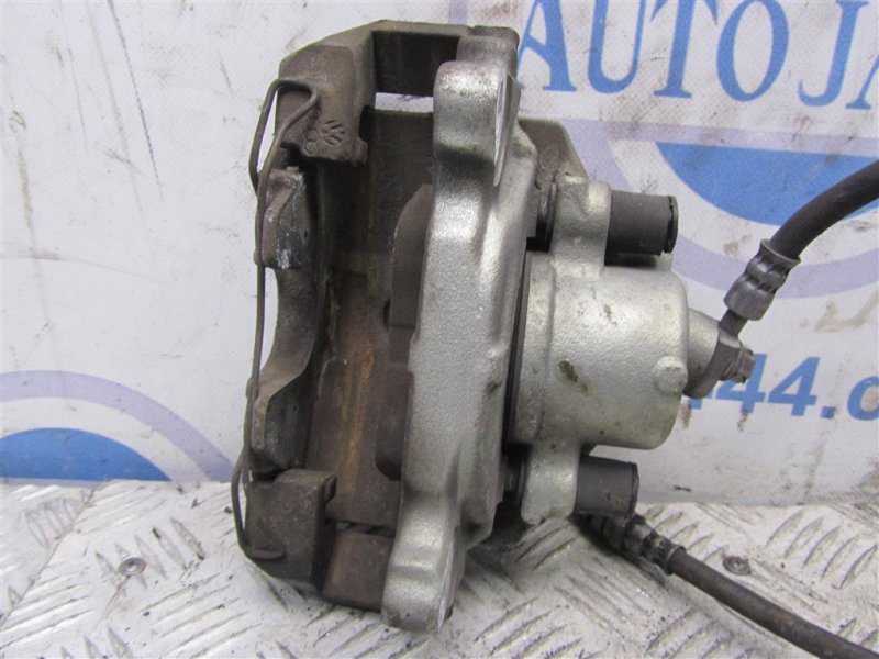 Суппорт тормозной передний левый VOLKSWAGEN JETTA USA 10-17 162 1.8 CPRA