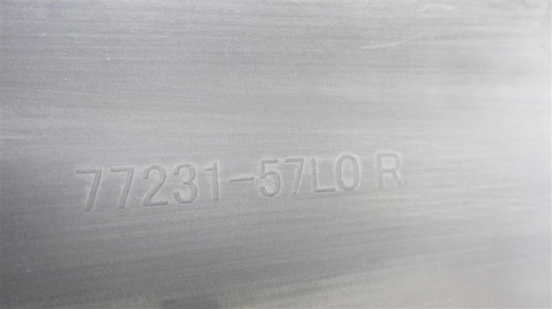 Накладка порога наружная правая SUZUKI KIZASHI 09-14 Седан 2.4