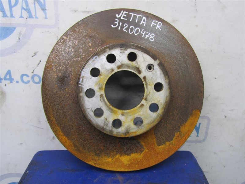 Тормозной диск передний VOLKSWAGEN JETTA USA 10-17 5C0 615 301 D Б/У