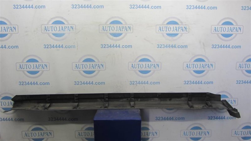 Накладка порога наружная правая ACURA MDX (YD2) 06-13 YD2 3.7