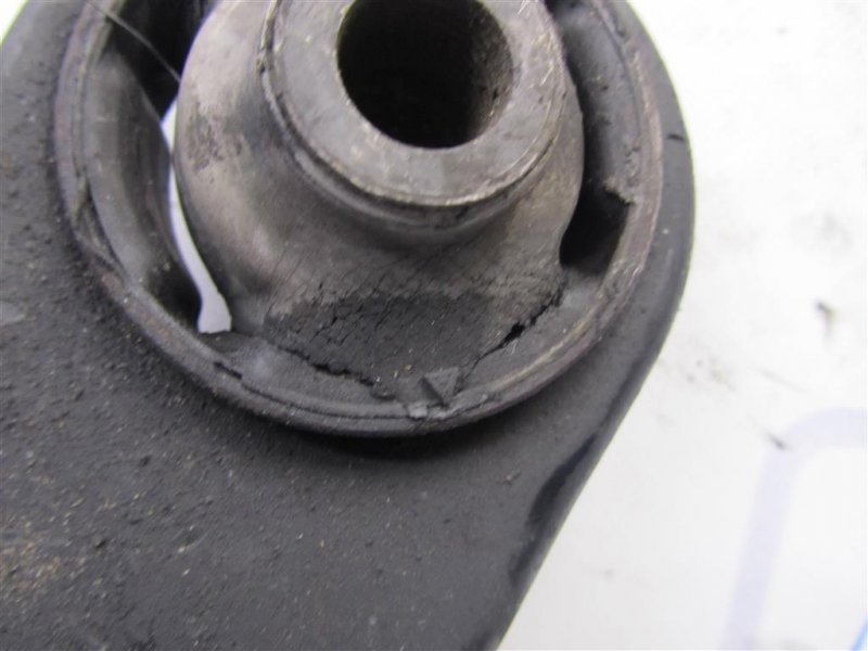 Рычаг передней подвески нижний передний правый MITSUBISHI OUTLANDER XL 05-13 Внедорожник 3.0