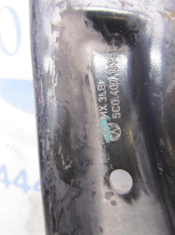 Рычаг передней подвески нижний передний правый VOLKSWAGEN JETTA USA 10-17 162 1.8 CPRA