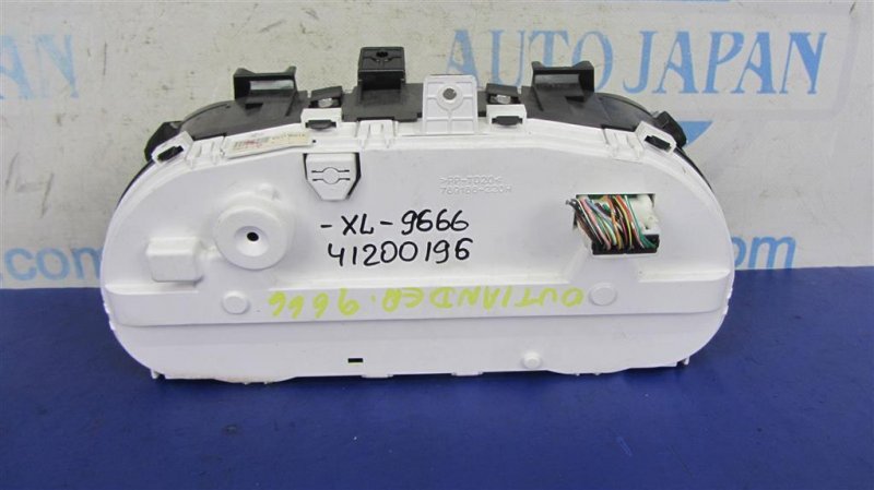 Панель приборов MITSUBISHI LANCER X 10 07-15 Панель приборов MITSUBISHI LANCER X 10 07-15