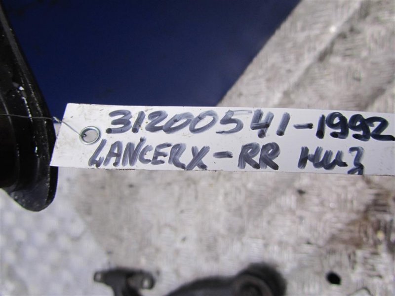 Рычаг задней подвески поперечный нижний задний левый LANCER X 10 15-17 2017 Седан 2.0