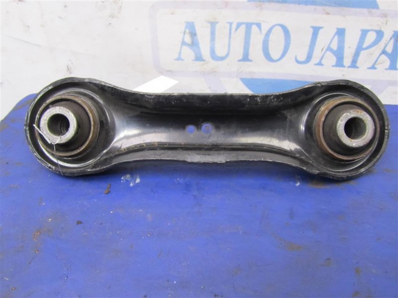 Рычаг задней подвески поперечный нижний задний левый MITSUBISHI LANCER X 10 15-17 Седан 2.0 Рычаг задней подвески поперечный нижний задний левый MITSUBISHI LANCER X 10 15-17 Седан 2.0