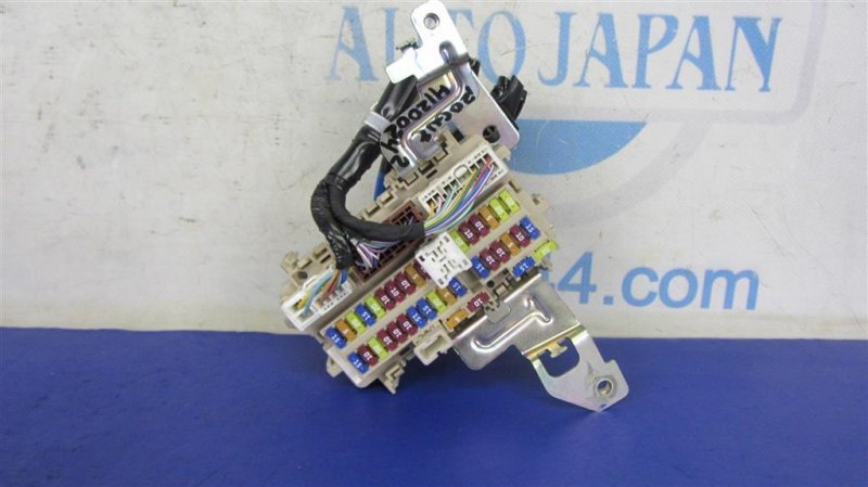 Запчасть блок предохранителей салон NISSAN X-TRAIL/ROGUE T32 13-20 2017 T32 2.5 QR25DE 24350-6FL0A Б/У Блок предохранителей салон NISSAN X-TRAIL/ROGUE T32 13-20 2017 T32 2.5 QR25DE 24350-6FL0A Б/У