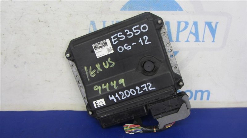 Блок управления двигателем LEXUS ES350 06-12 89661-33J70 Б/У